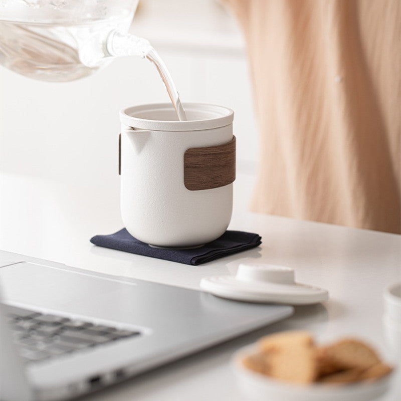 Portable travel Teaware set - One pot and four cups